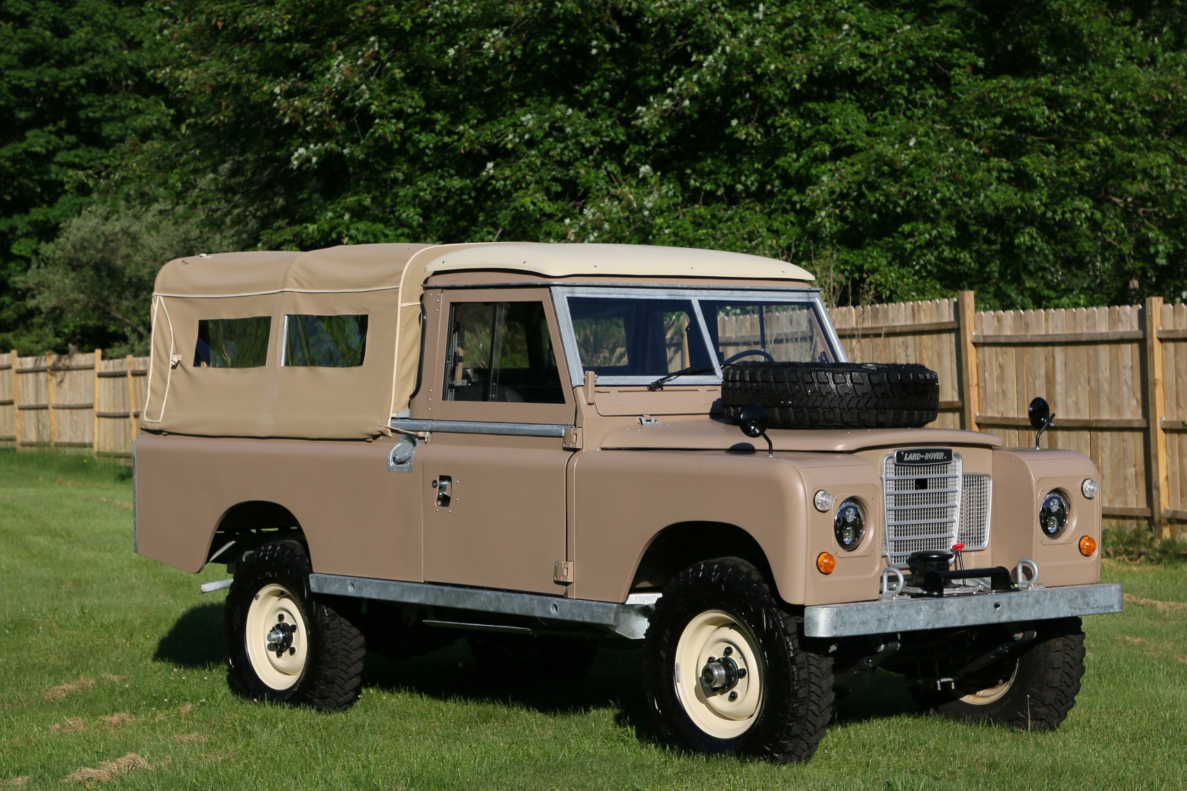 1972 Land Rover Series III 109 inch Pickup