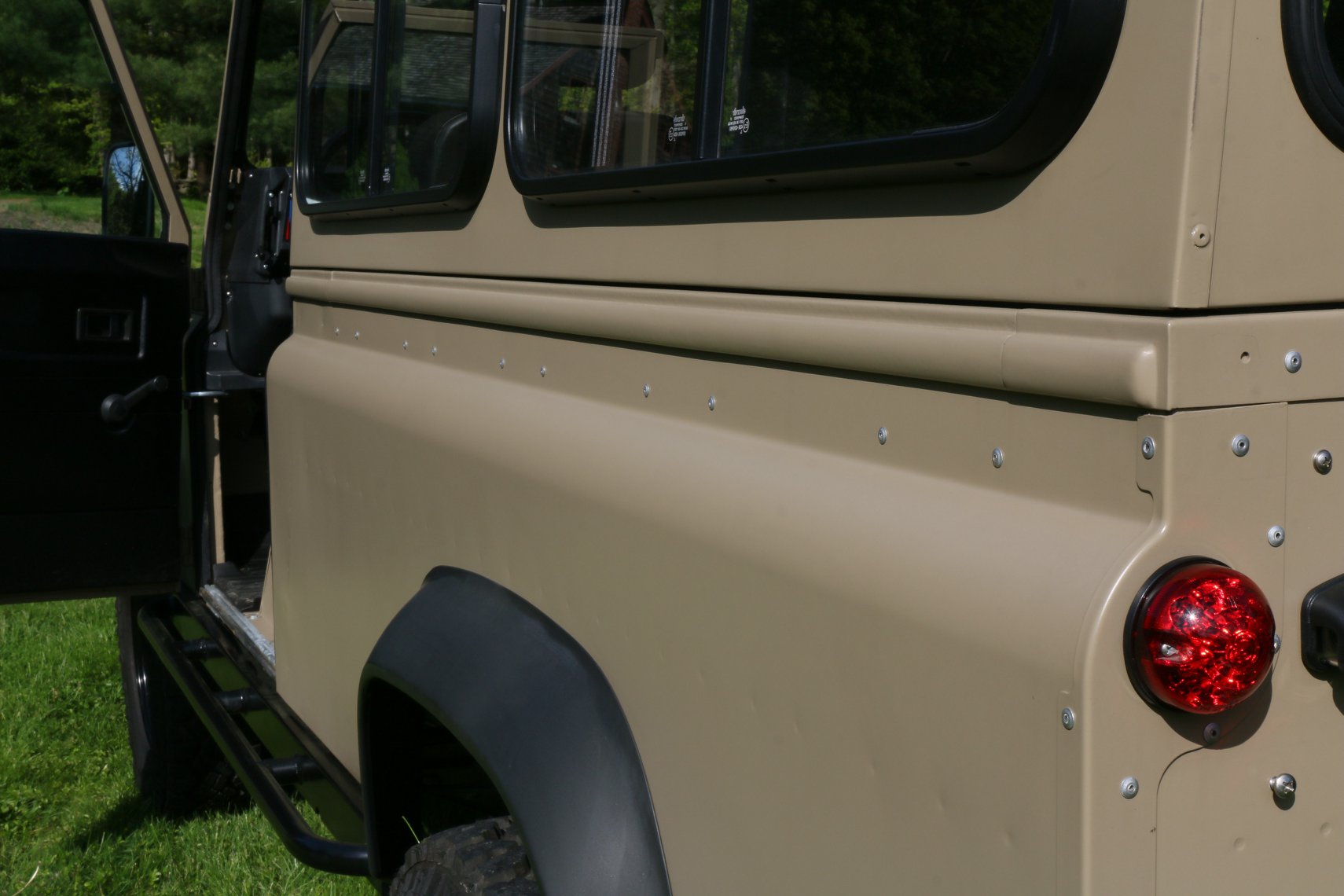 1985 Land Rover Defender 110 NAO Expedition Matte Tan Photo 38