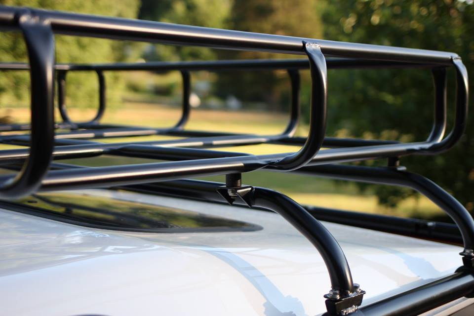 The roof rack and mounting bars were sand blasted and powder coated.