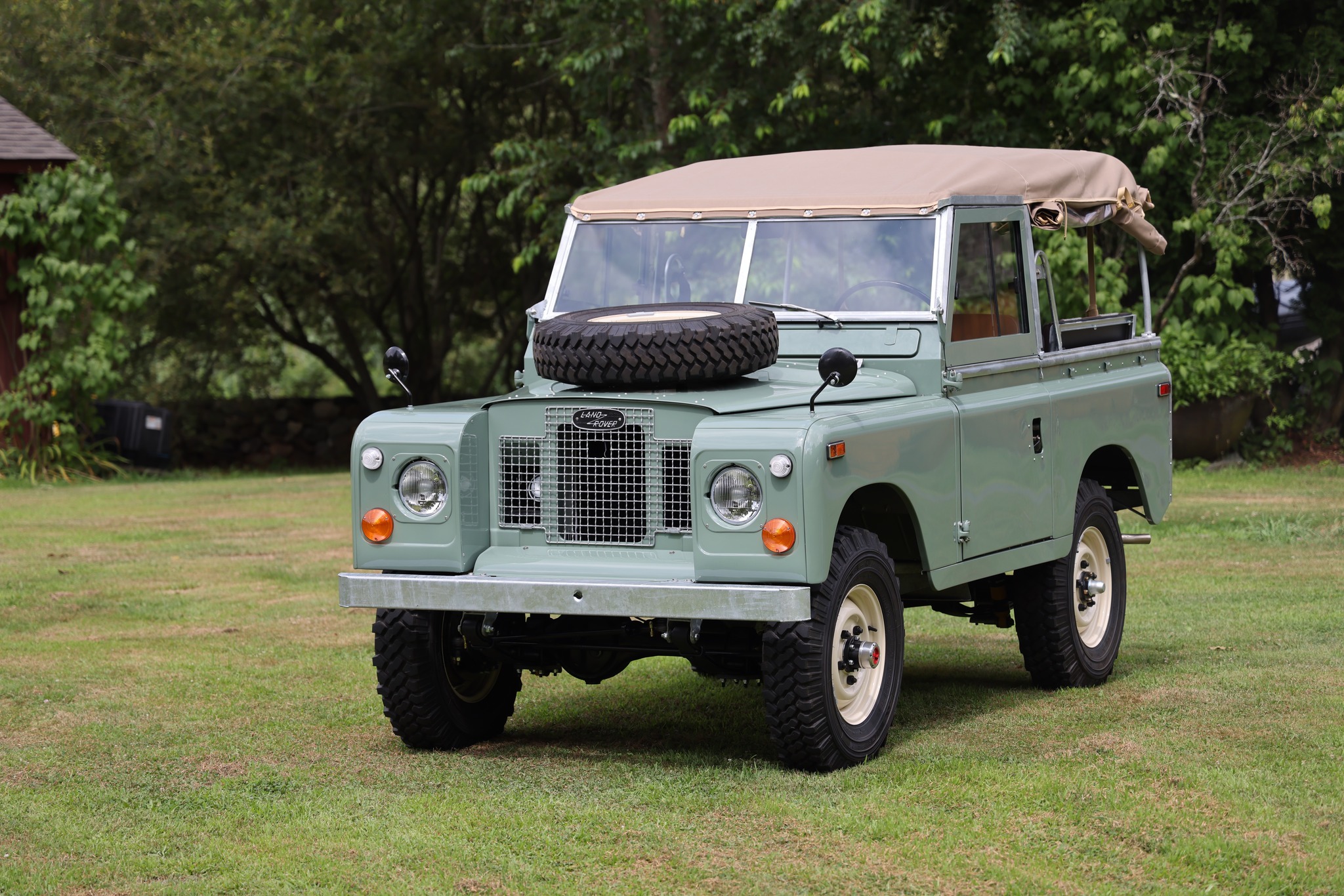 1971 Land Rover Series IIA Marine Pastel Green