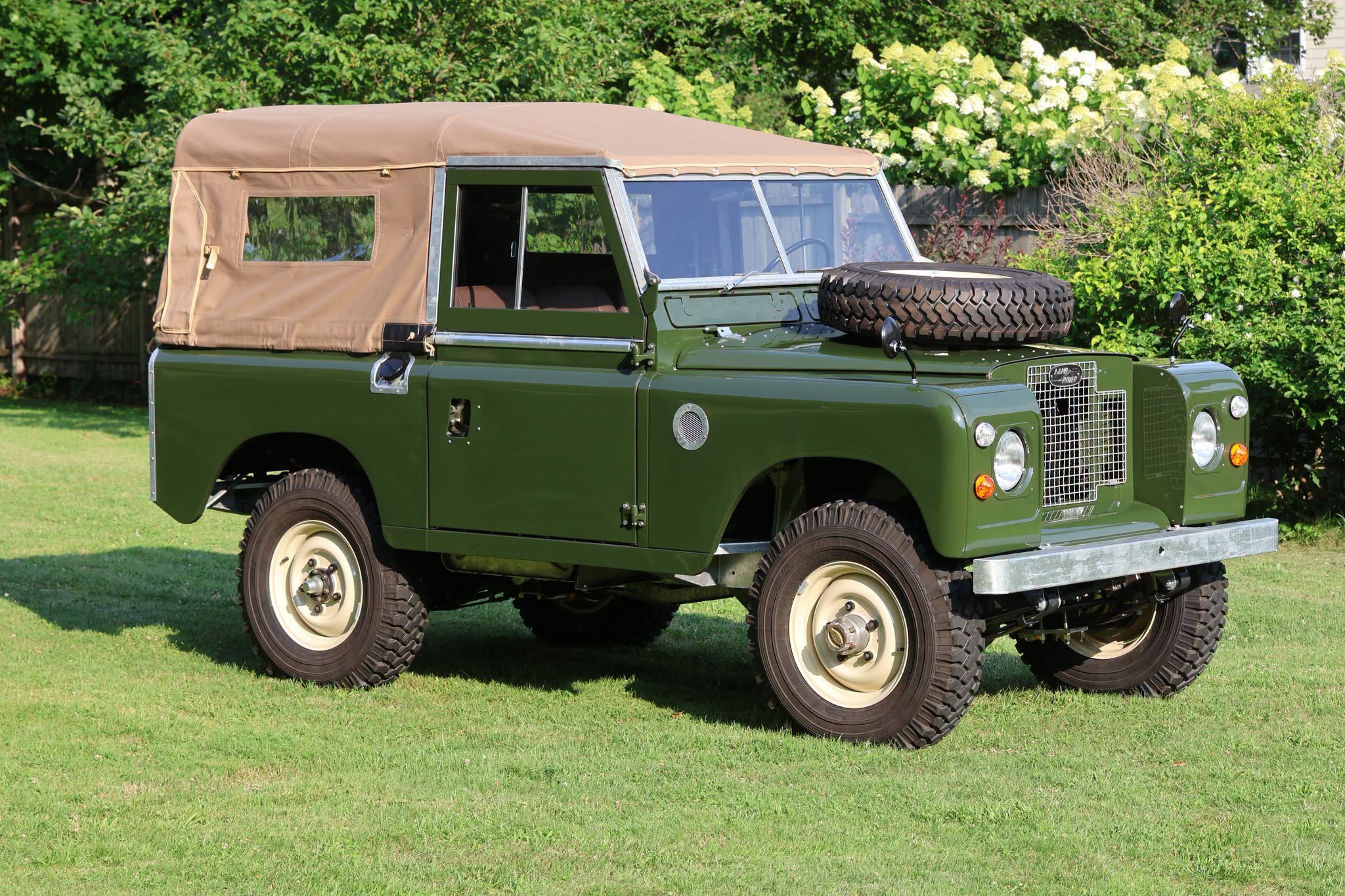 1959 Land Rover Series II Pastel Green