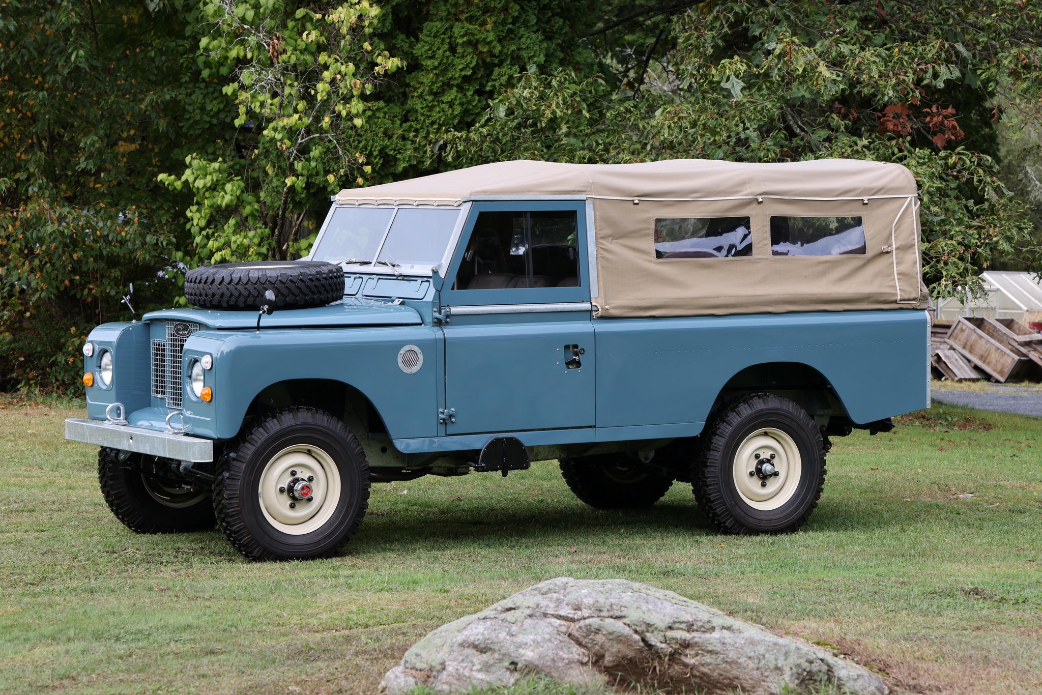 1971 Land Rover Series IIA Marine Blue