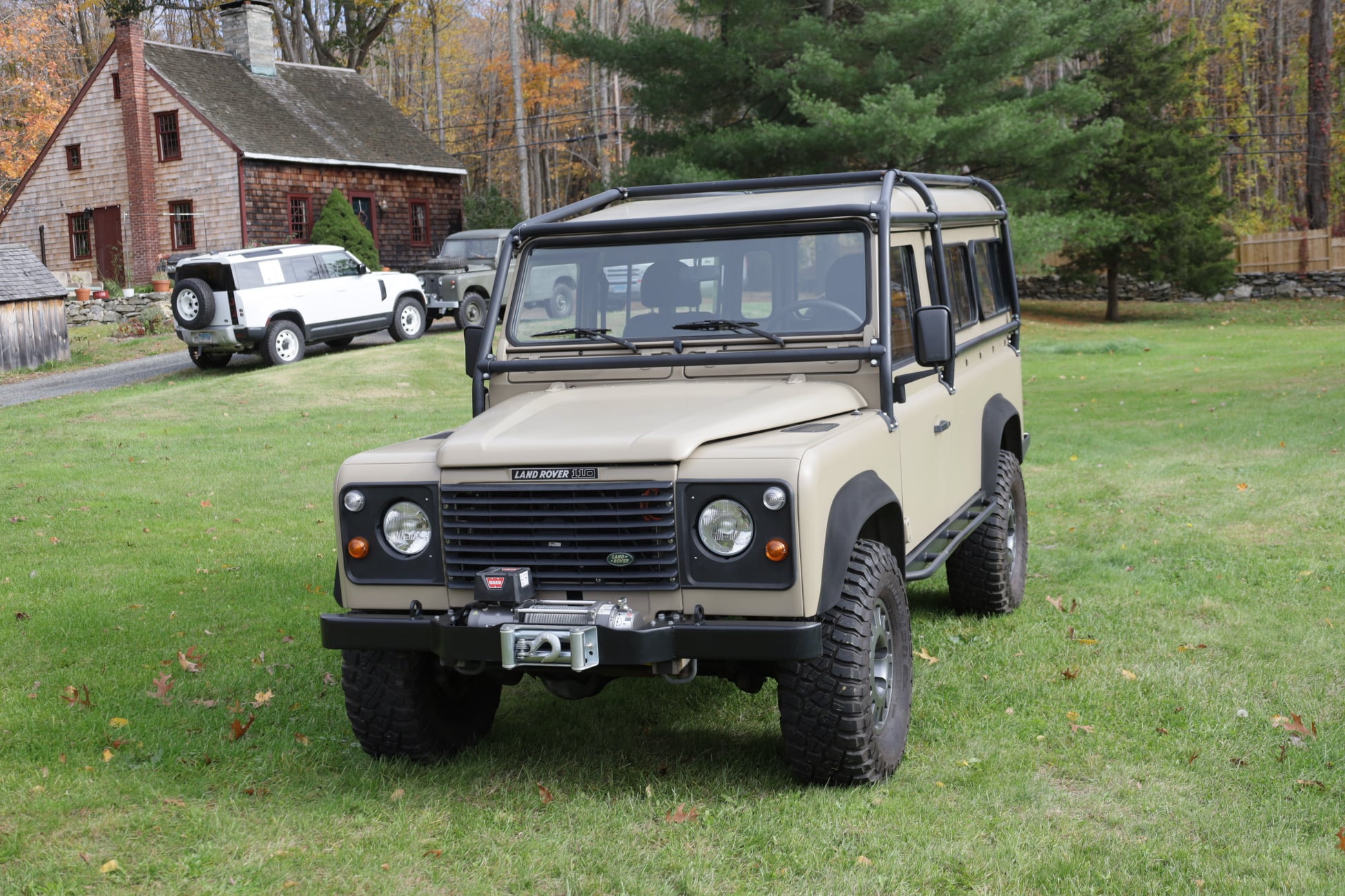 1986 Land Rover 110 NAO Matte Tan Photo 10