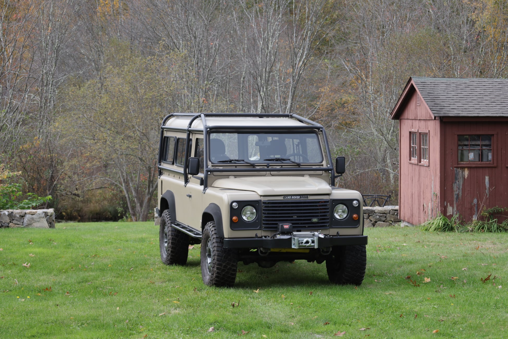 1986 Land Rover 110 NAO Matte Tan Photo 4