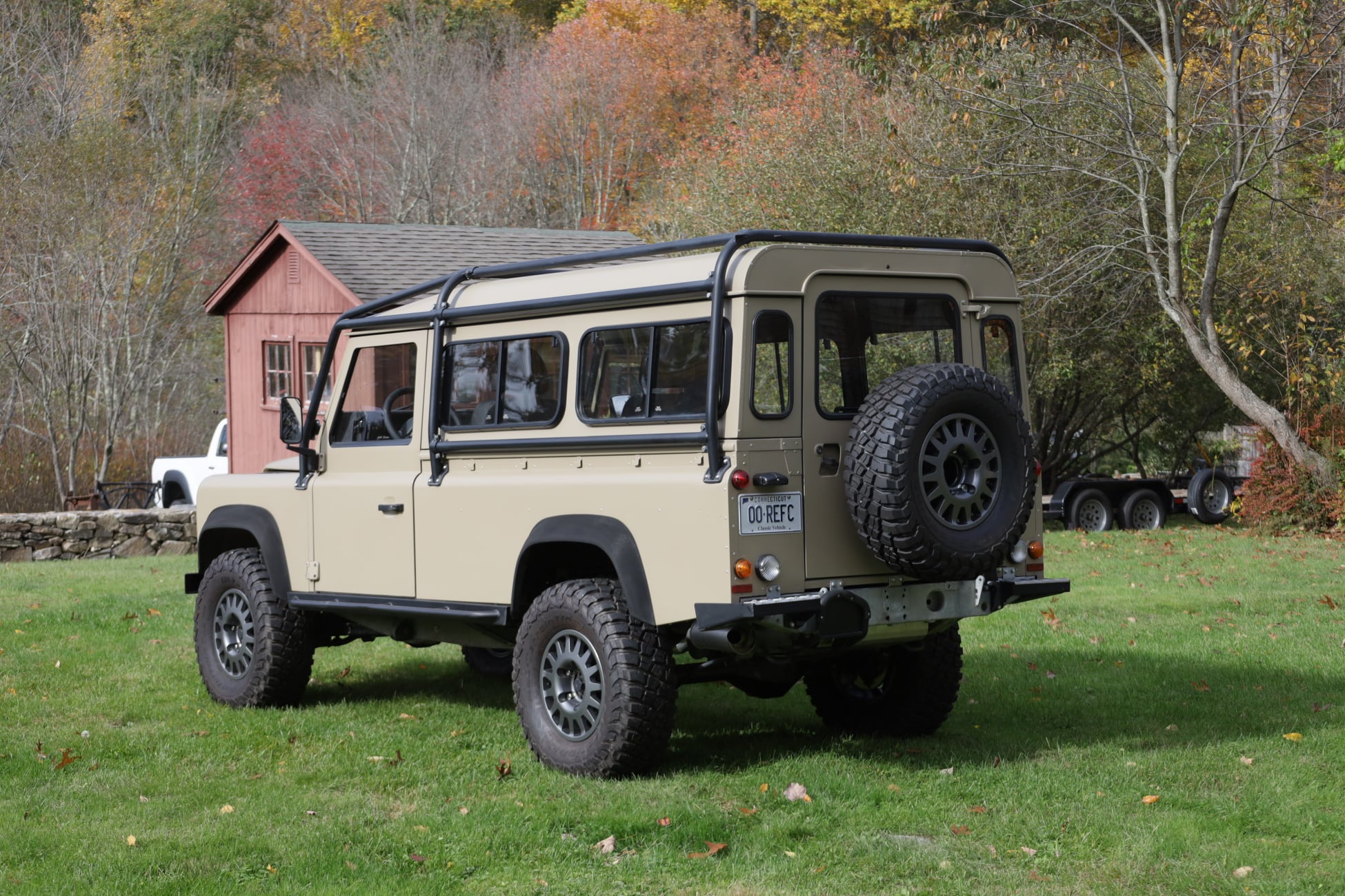 1986 Land Rover 110 NAO Matte Tan Photo 8